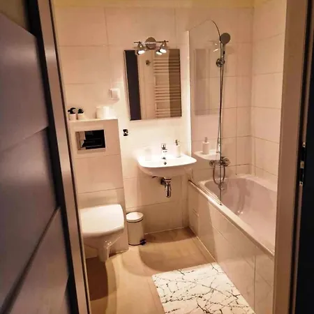 Apartment Great Apart Kabaty Warsaw
